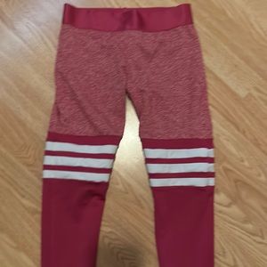 Bombshell sports wear leggings